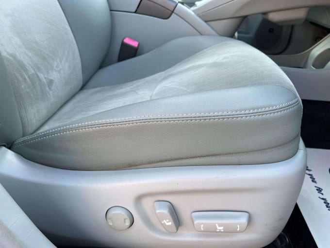 2025 Toyota Prius