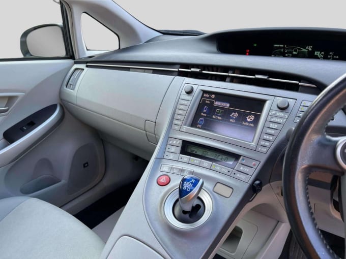 2025 Toyota Prius