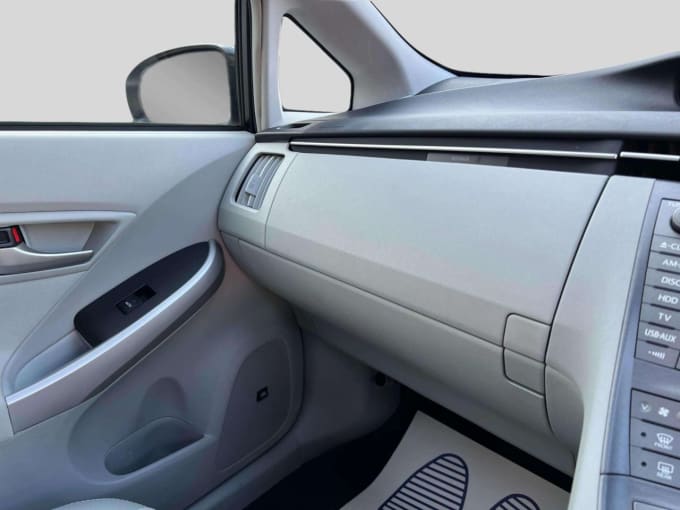 2025 Toyota Prius