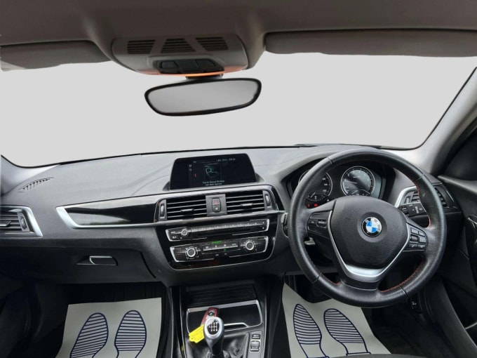 2025 BMW 1 Series