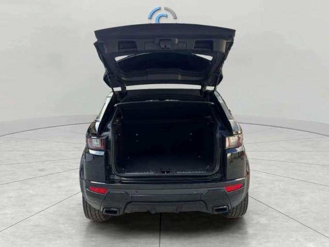 2025 Land Rover Range Rover Evoque