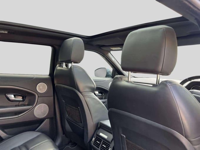 2025 Land Rover Range Rover Evoque