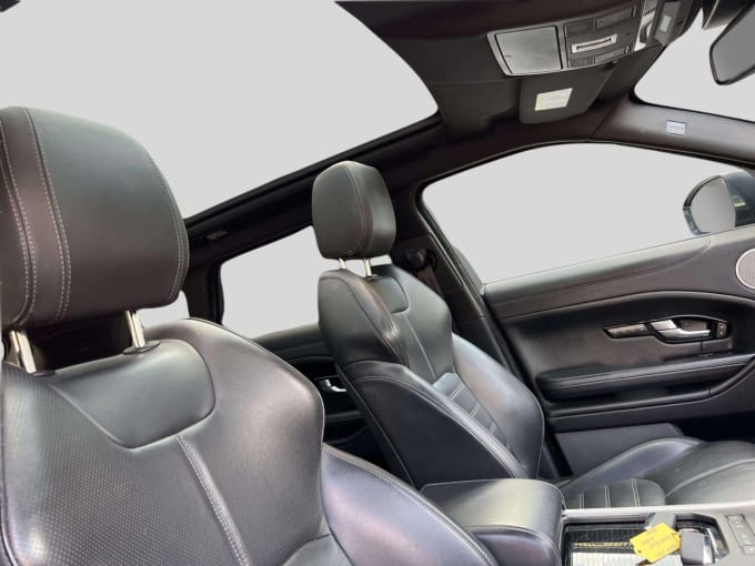 2025 Land Rover Range Rover Evoque
