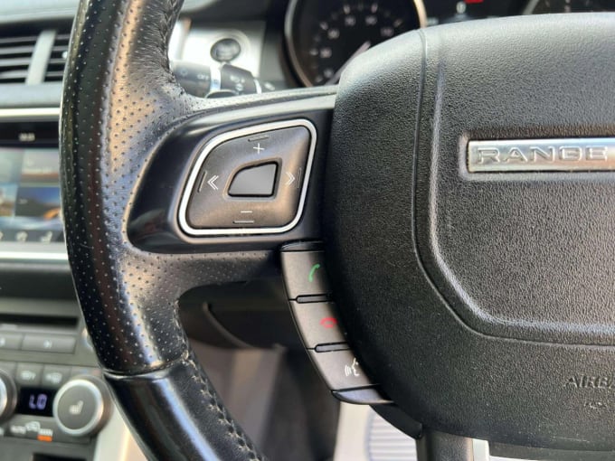 2025 Land Rover Range Rover Evoque