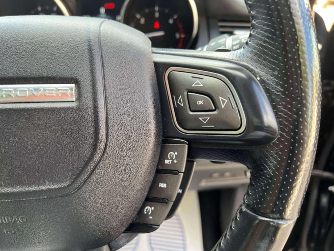 2025 Land Rover Range Rover Evoque