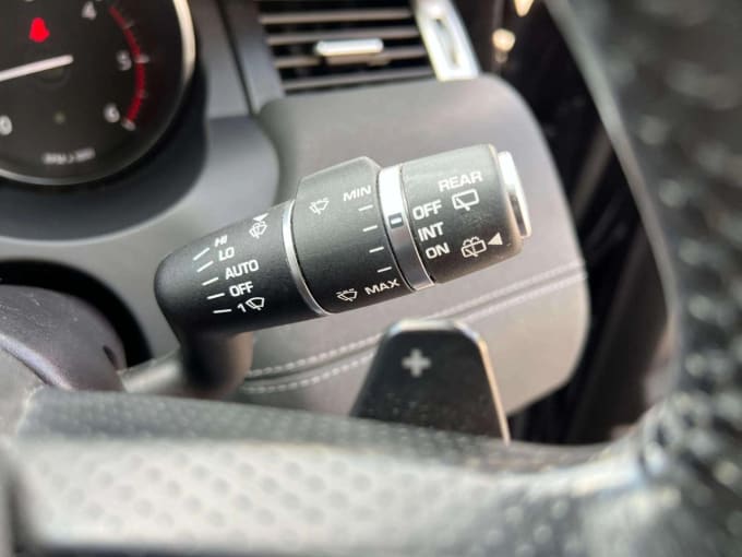 2025 Land Rover Range Rover Evoque