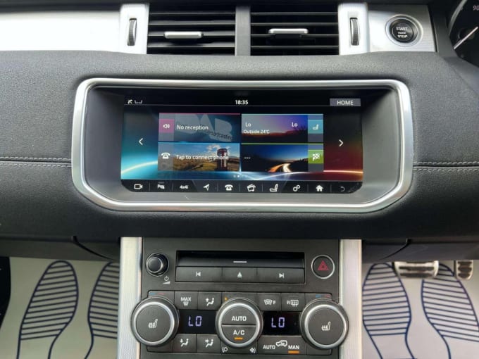 2025 Land Rover Range Rover Evoque