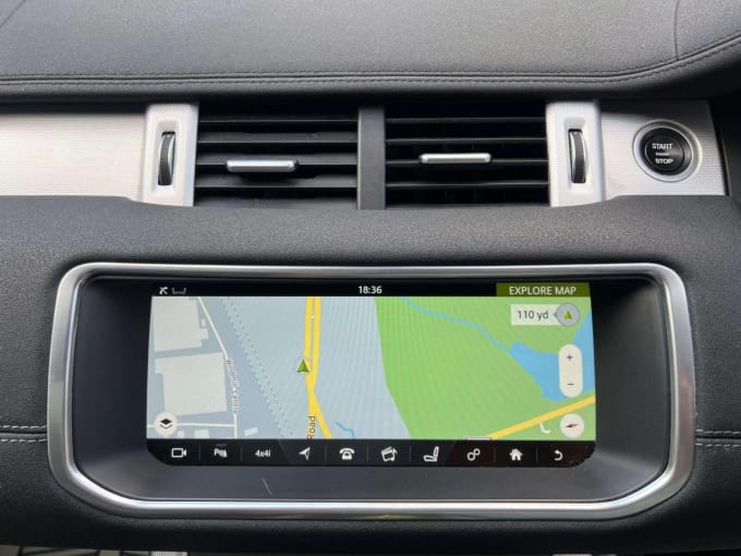 2025 Land Rover Range Rover Evoque