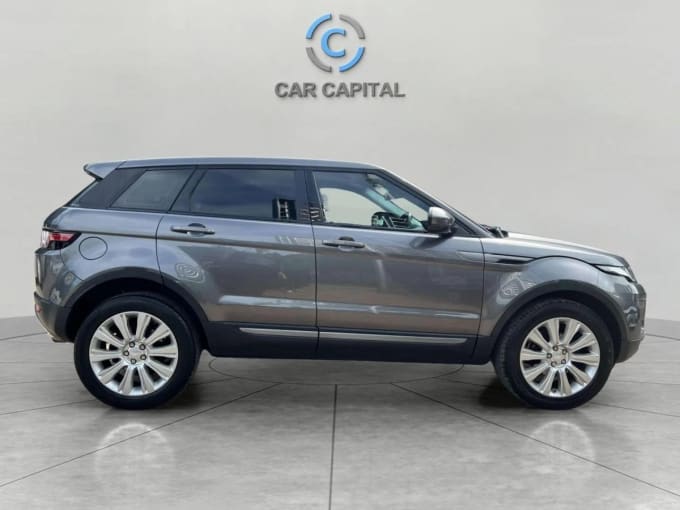 2025 Land Rover Range Rover Evoque