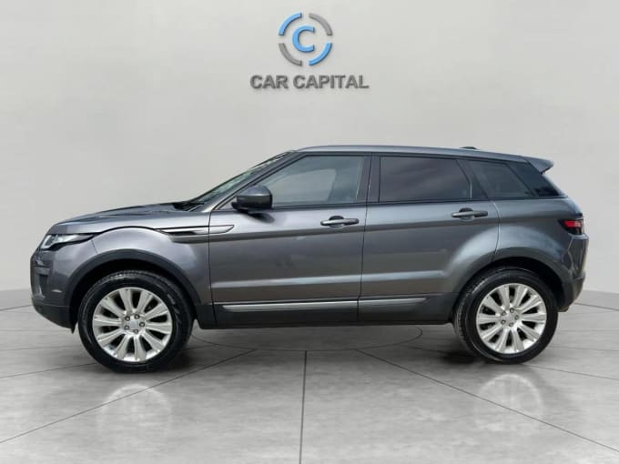 2025 Land Rover Range Rover Evoque