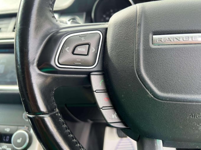 2025 Land Rover Range Rover Evoque