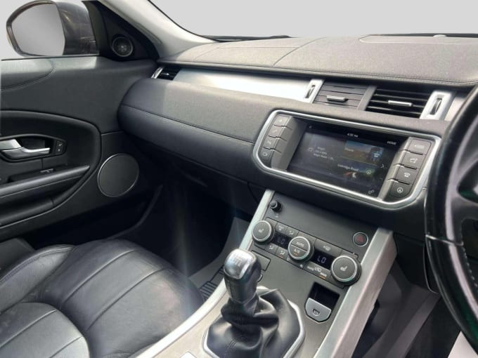 2025 Land Rover Range Rover Evoque