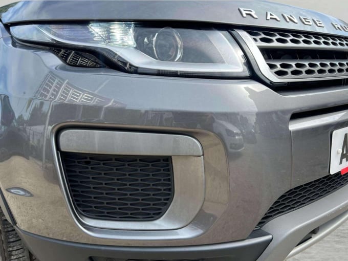 2025 Land Rover Range Rover Evoque