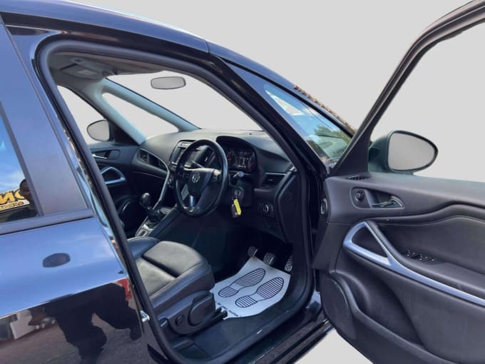 2025 Vauxhall Zafira Tourer