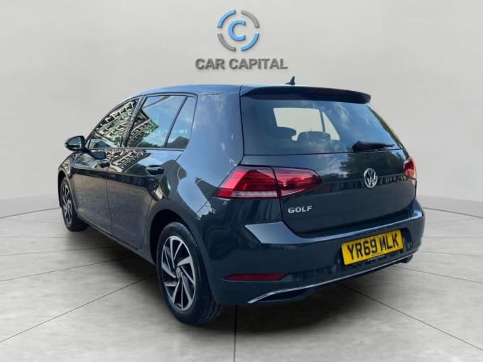 2025 Volkswagen Golf