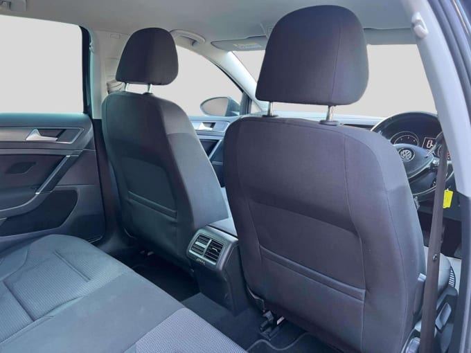 2025 Volkswagen Golf