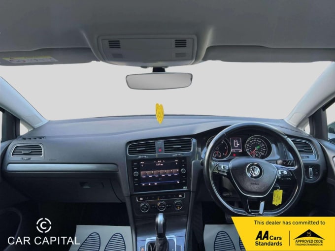2025 Volkswagen Golf