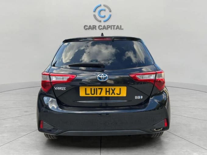 2025 Toyota Yaris