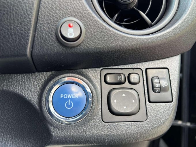 2025 Toyota Yaris