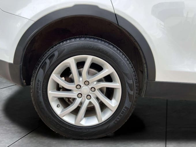 2025 Land Rover Discovery Sport