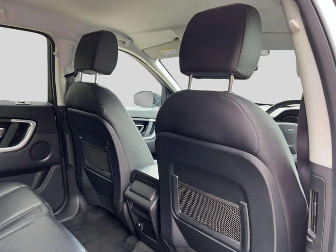 2025 Land Rover Discovery Sport