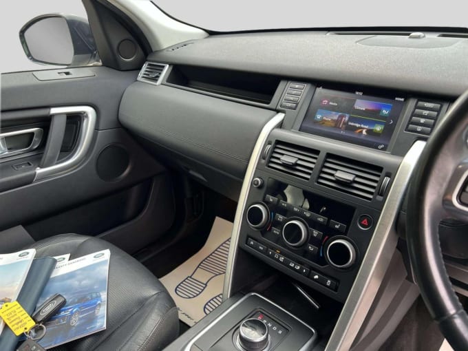2025 Land Rover Discovery Sport