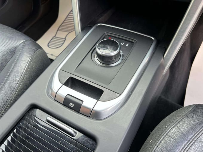 2025 Land Rover Discovery Sport