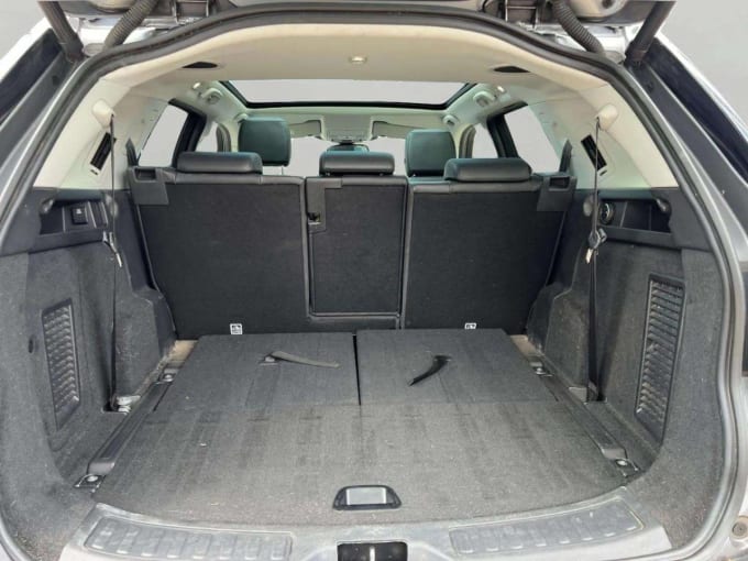 2025 Land Rover Discovery Sport