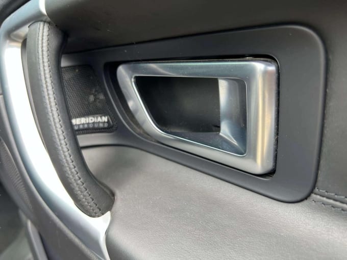 2025 Land Rover Discovery Sport