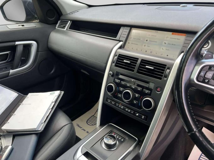 2025 Land Rover Discovery Sport
