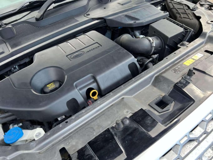 2025 Land Rover Discovery Sport