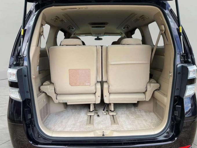 2025 Toyota Vellfire