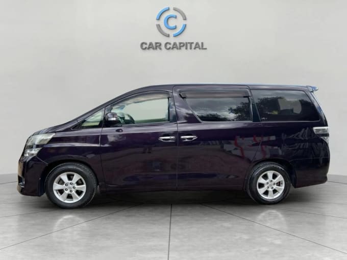 2025 Toyota Vellfire
