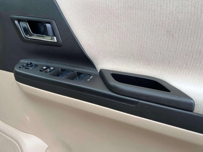 2025 Toyota Vellfire
