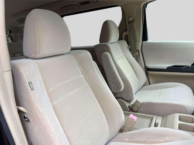 2025 Toyota Vellfire