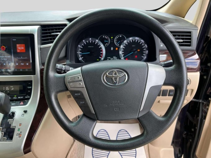 2025 Toyota Vellfire