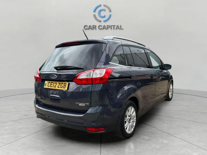 2025 Ford Grand C-max