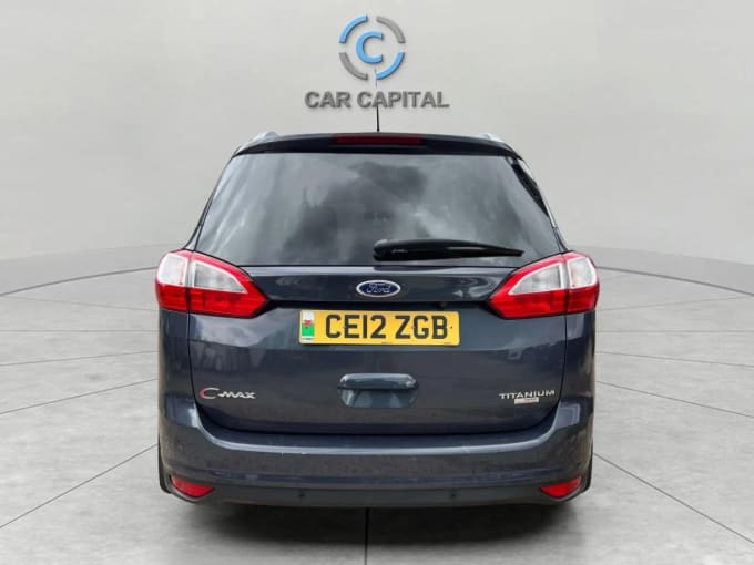 2025 Ford Grand C-max