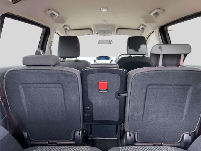 2025 Ford Grand C-max