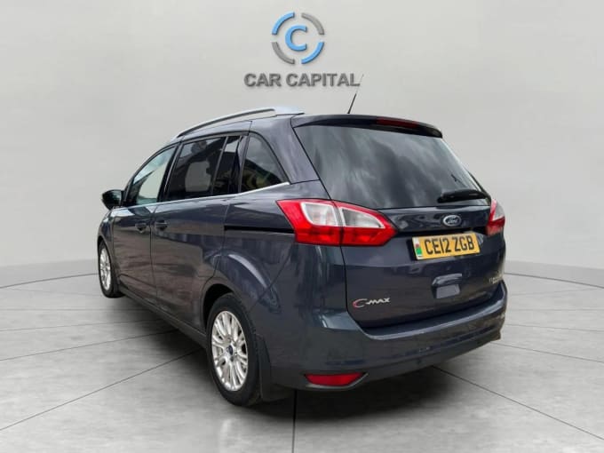 2025 Ford Grand C-max