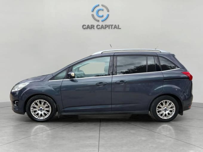 2025 Ford Grand C-max