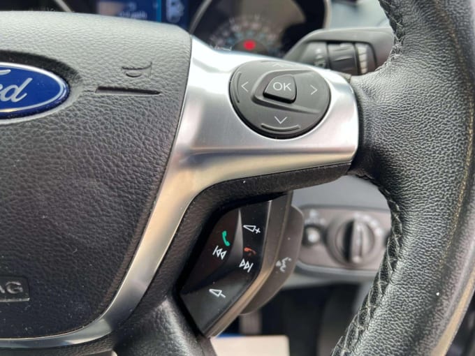 2025 Ford Grand C-max