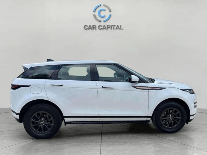 2025 Land Rover Range Rover Evoque
