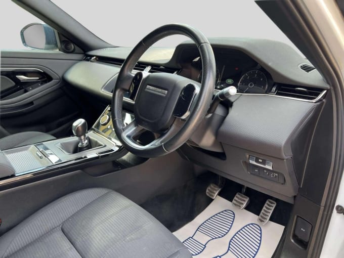 2025 Land Rover Range Rover Evoque