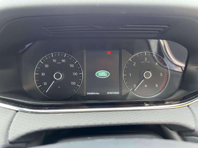 2025 Land Rover Range Rover Evoque