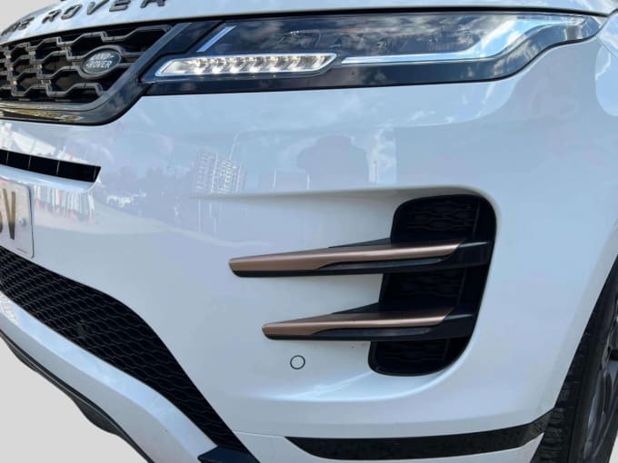 2025 Land Rover Range Rover Evoque