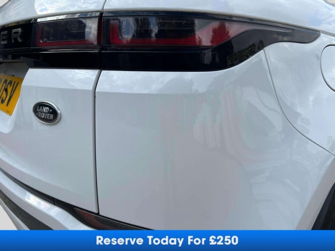 2025 Land Rover Range Rover Evoque