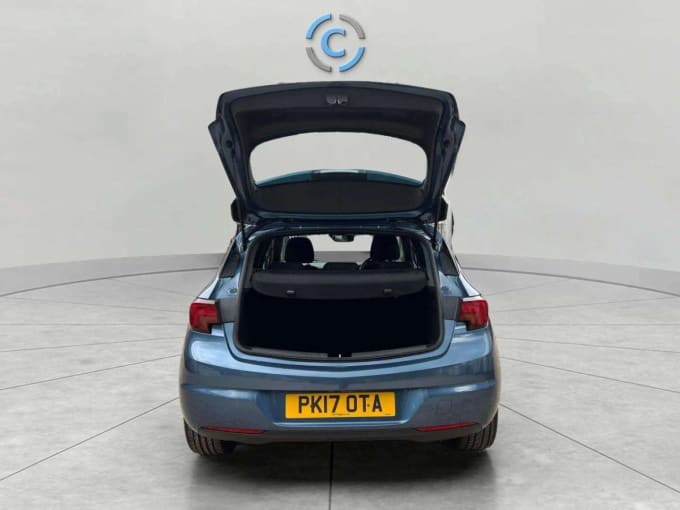 2025 Vauxhall Astra