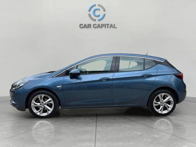2025 Vauxhall Astra