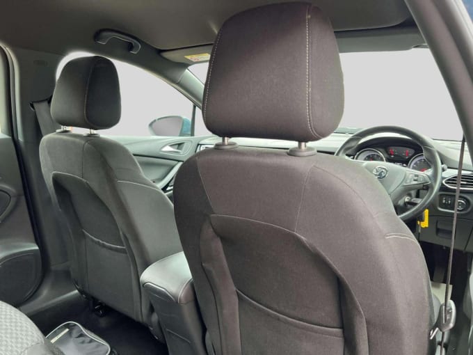 2025 Vauxhall Astra
